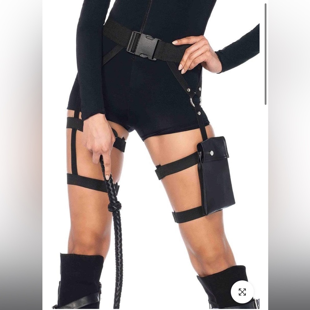 MULTI STRAP GARTER UTILITY BELT WITH POCKET